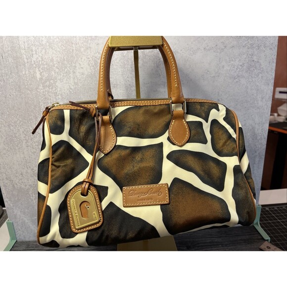 Dooney and Bourke animal print handbag Satchel Clean! - Picture 1 of 11